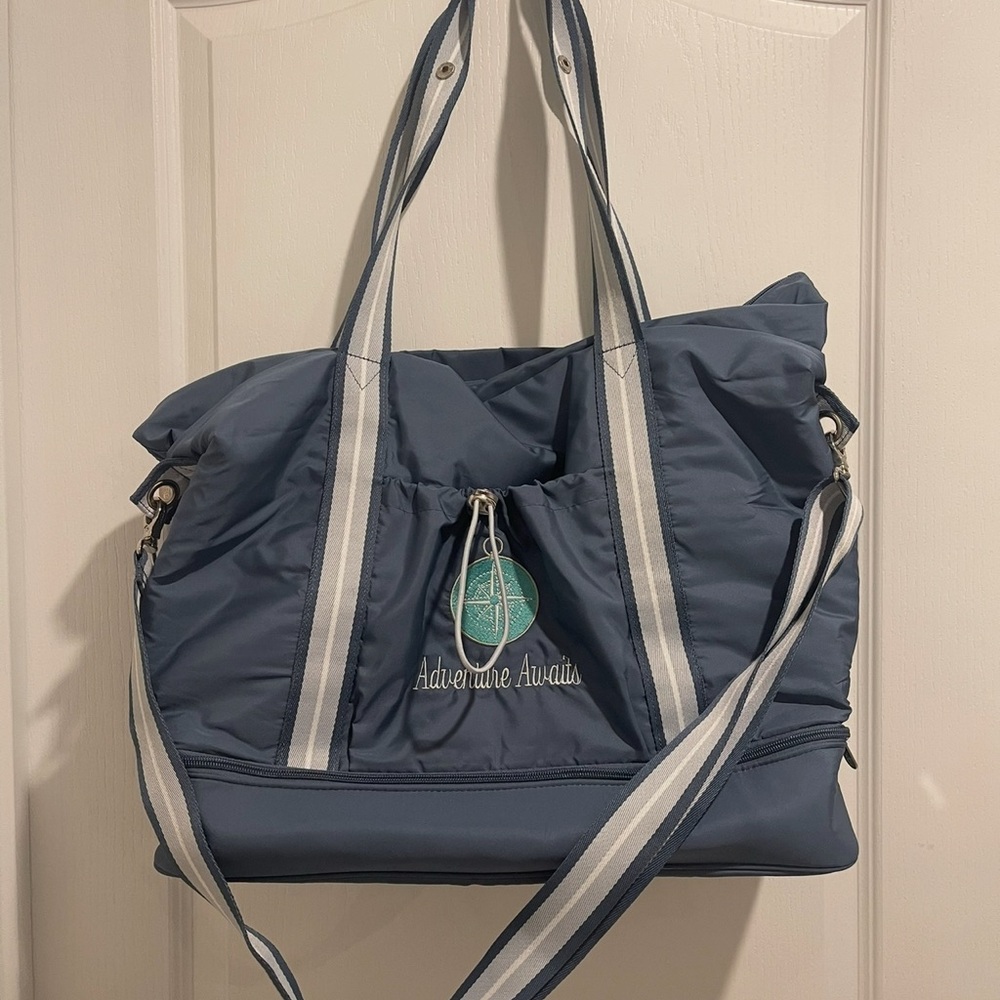 Thirty One Deluxe Travel Tote